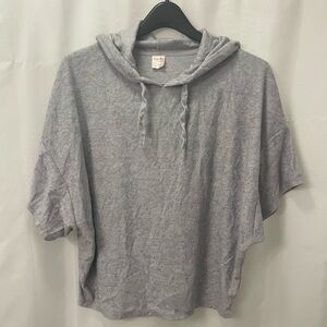 Secret Treasures Cut Sleeve Hoodie Size Small.